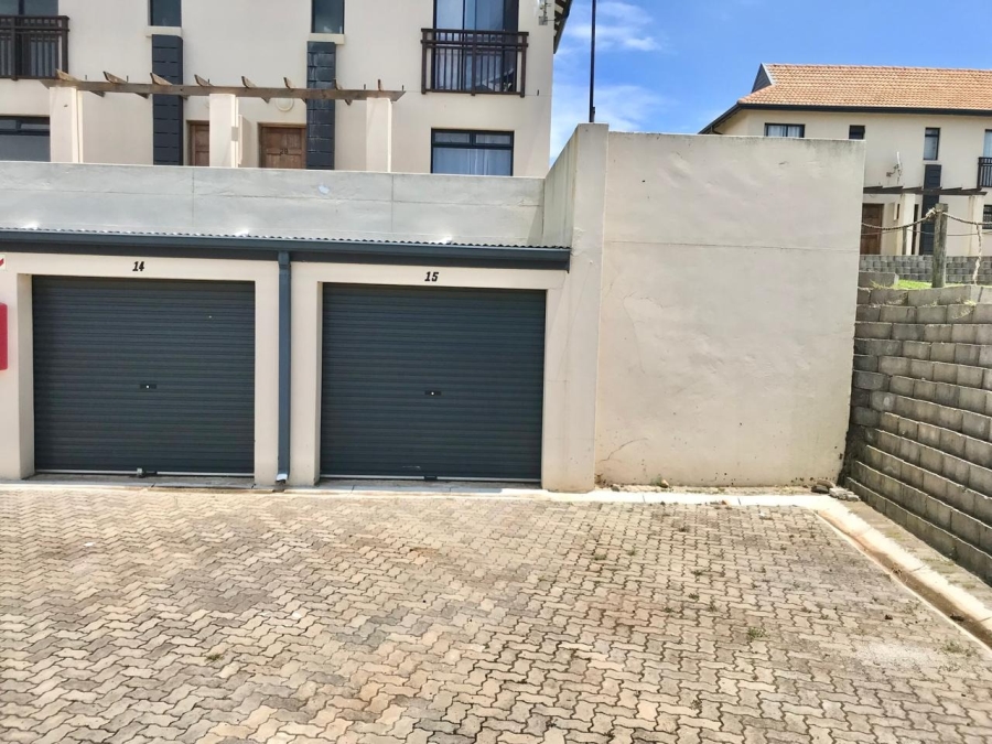 2 Bedroom Property for Sale in Kidds Beach Eastern Cape